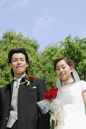 センスの良いカラードレスのレンタル